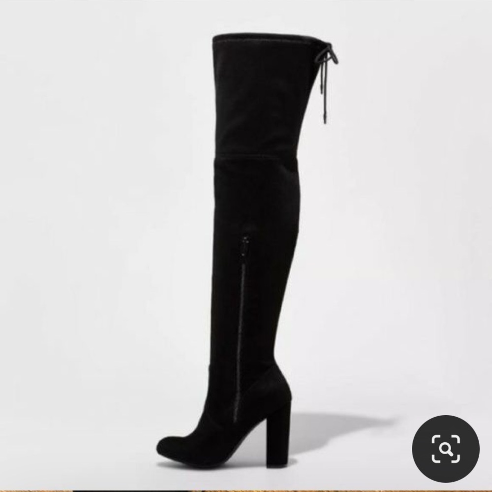 Over the knee heeled boots